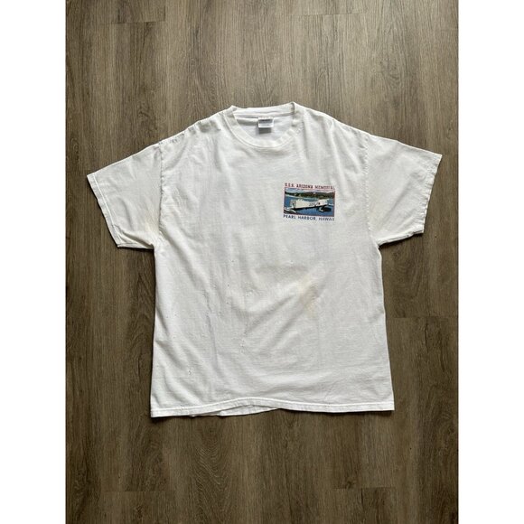 Vintage 90's USS Arizona Pearl Harbor Hawaii Battleship USA World War White Tee - Picture 2 of 16